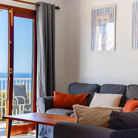 Nyaraló Ocean-view House, Ideal For Families
