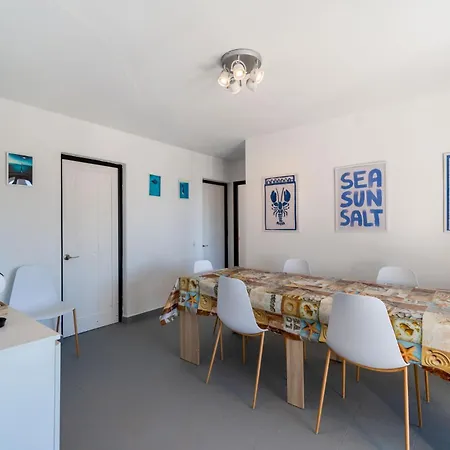 Ocean-view House, Ideal For Families
